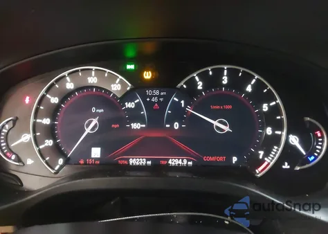 2019 BMW X4 xDrive30I z USA, uszkodzony, nr VIN 5UXUJ3C5XKLG52134